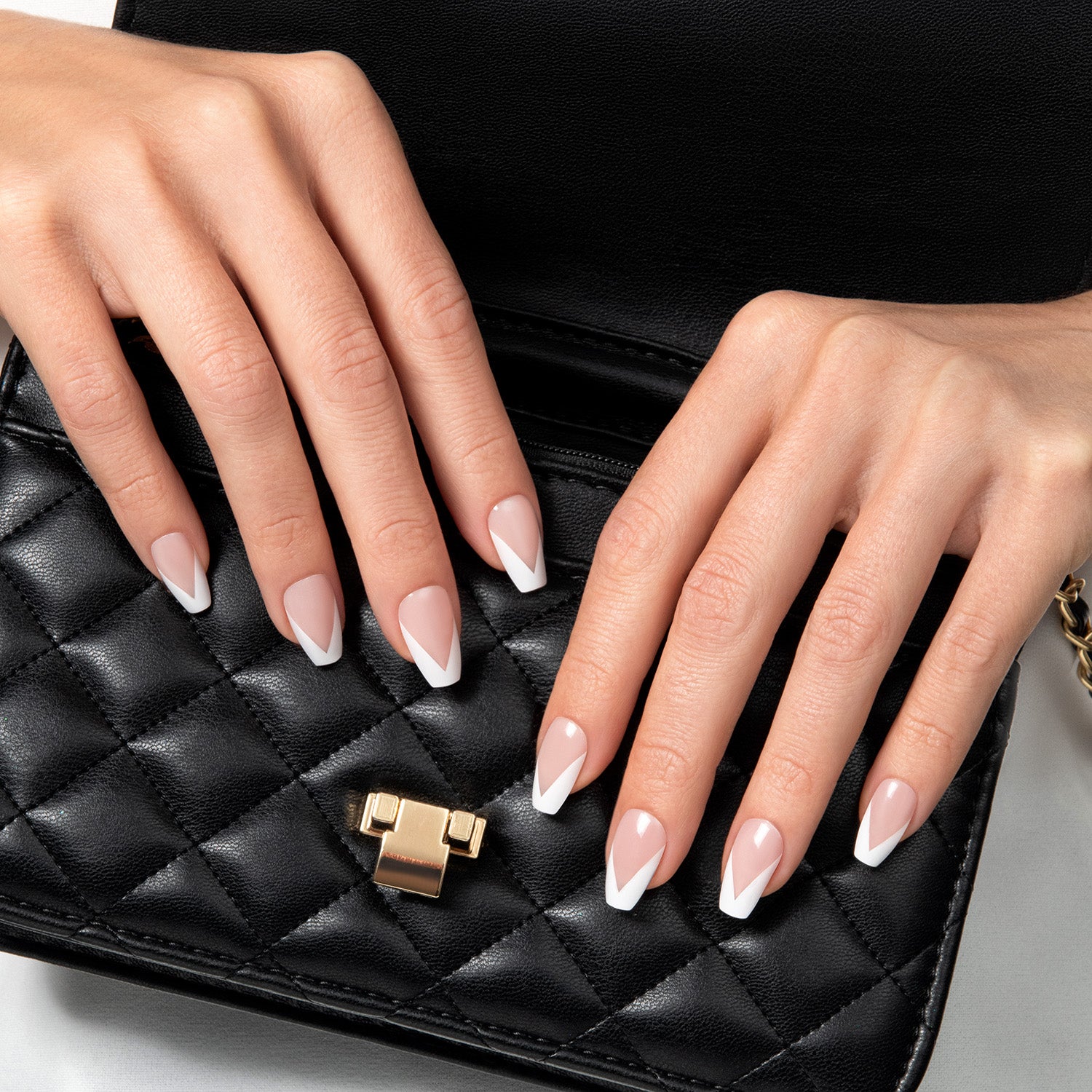 Uñas Postizas Punta Francesa Blanca - Silk Dress KISS