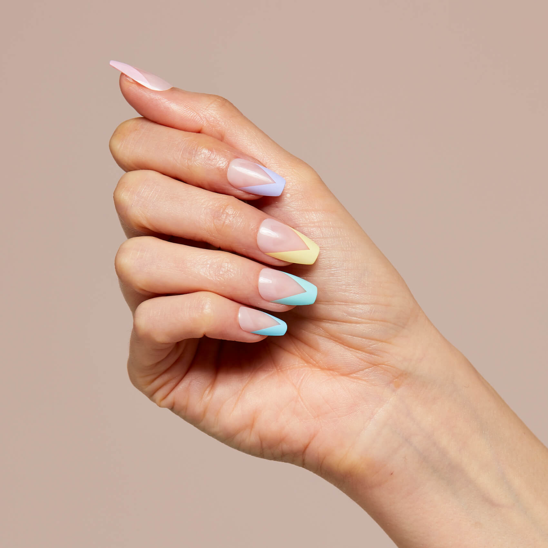 KISS Voguish Fantasy Uñas Punta Francesa Multicolor - Disco Ball